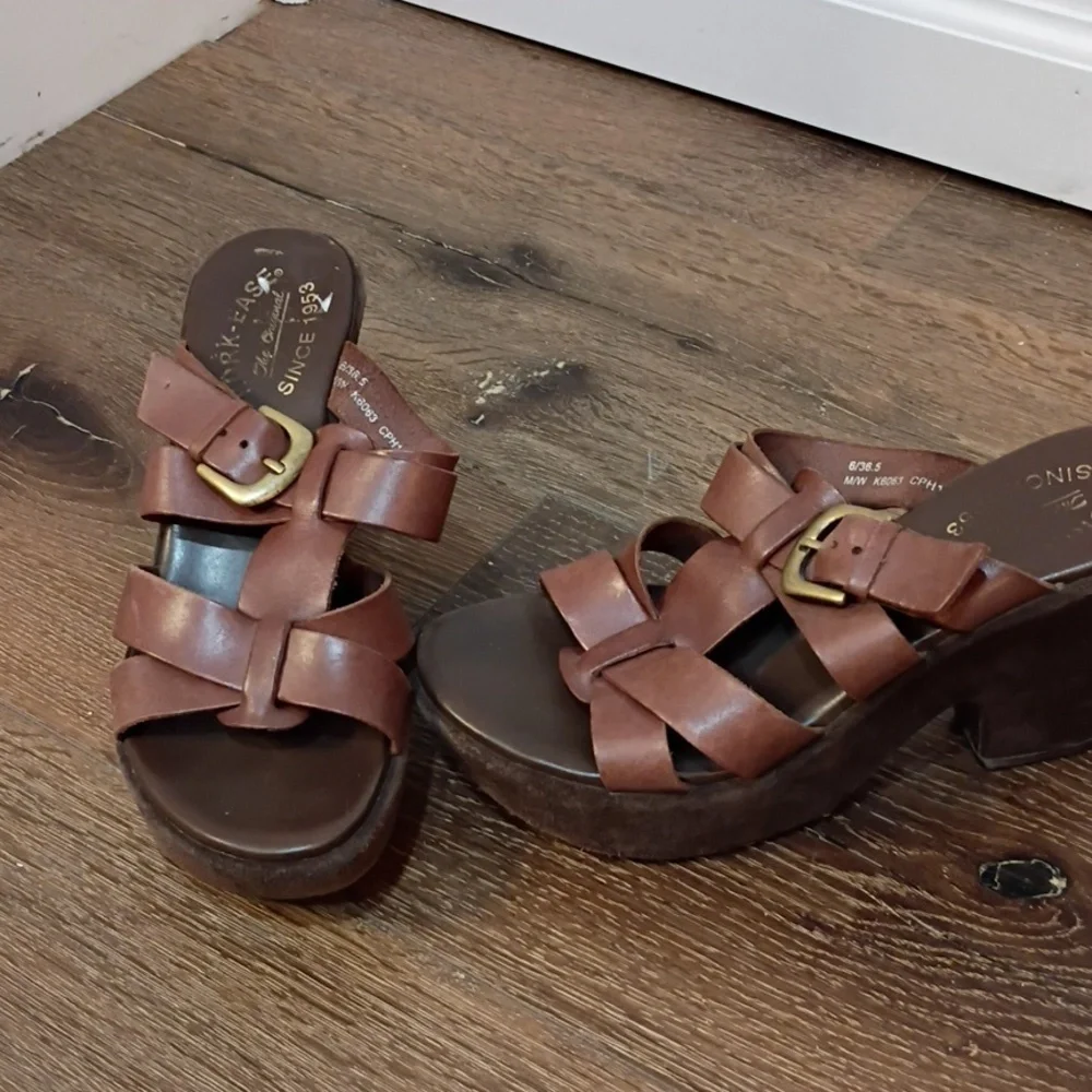 Kork-Ease  Beatrice Brown Leather Wedge Sandals Size 6